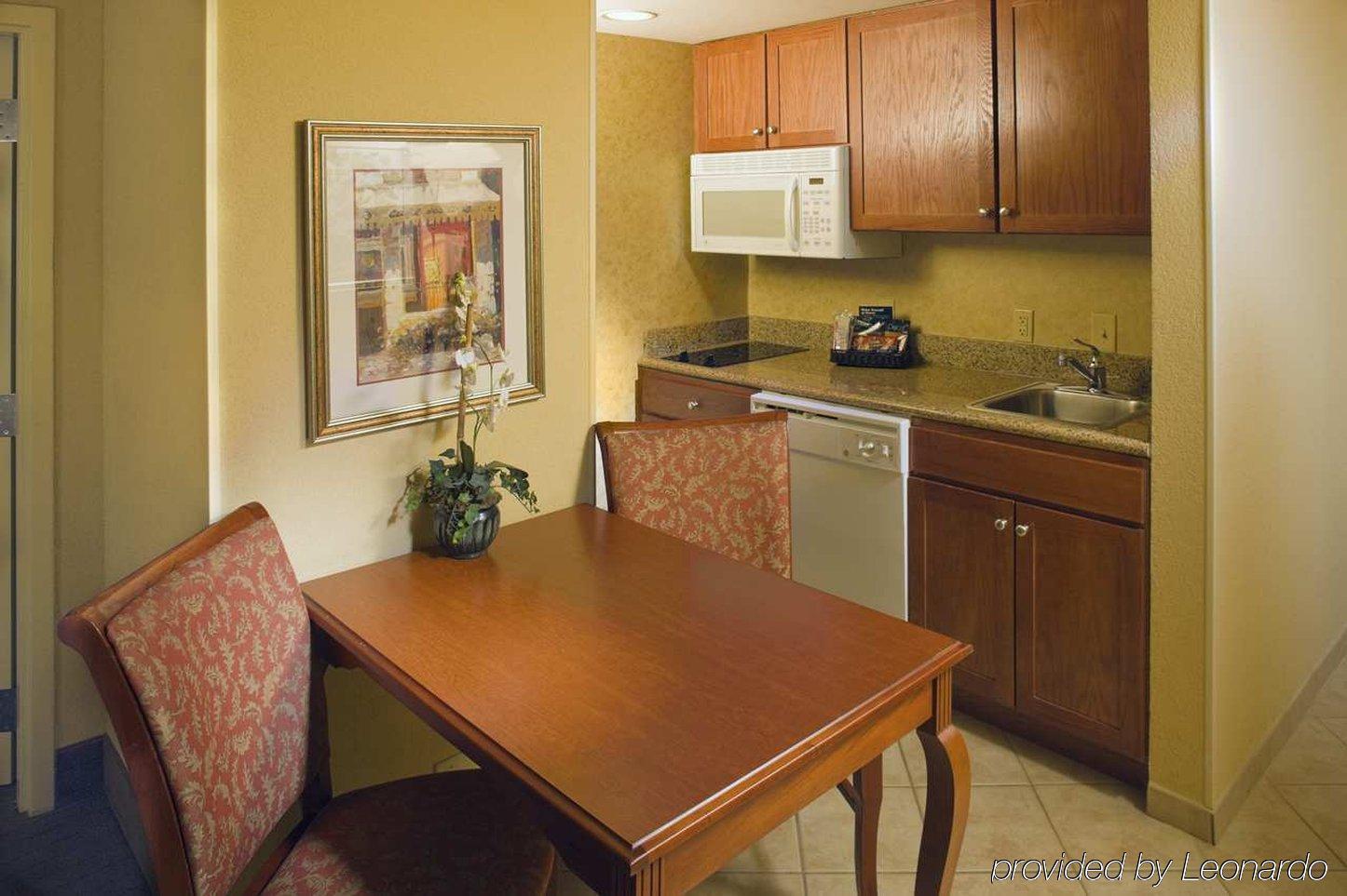 Homewood Suites By Hilton Эшвилл Номер фото
